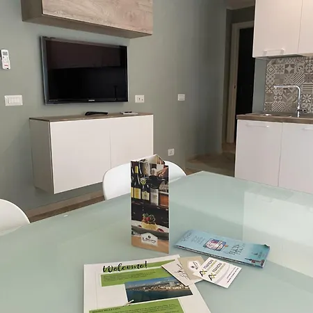 Casa Mare L.ea. 아파트 *