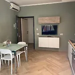 Casa Mare L.ea. *