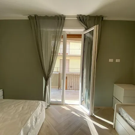 Casa Mare L.ea. *